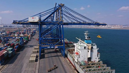 大連口岸今年新增首條集裝箱內貿航線正式開通運營，助力國內貿易蓬勃發展